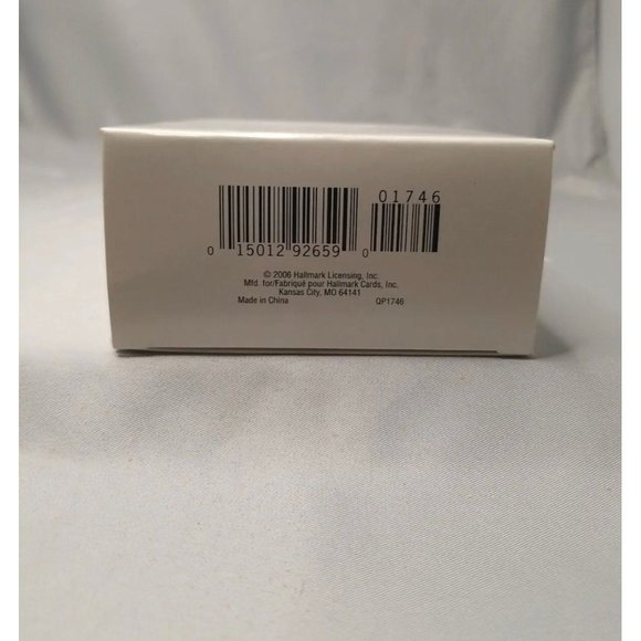 Hallmark Keepsake Ornament, Dusty & Smidgen, The Merry Bakers - Picture 5 of 8